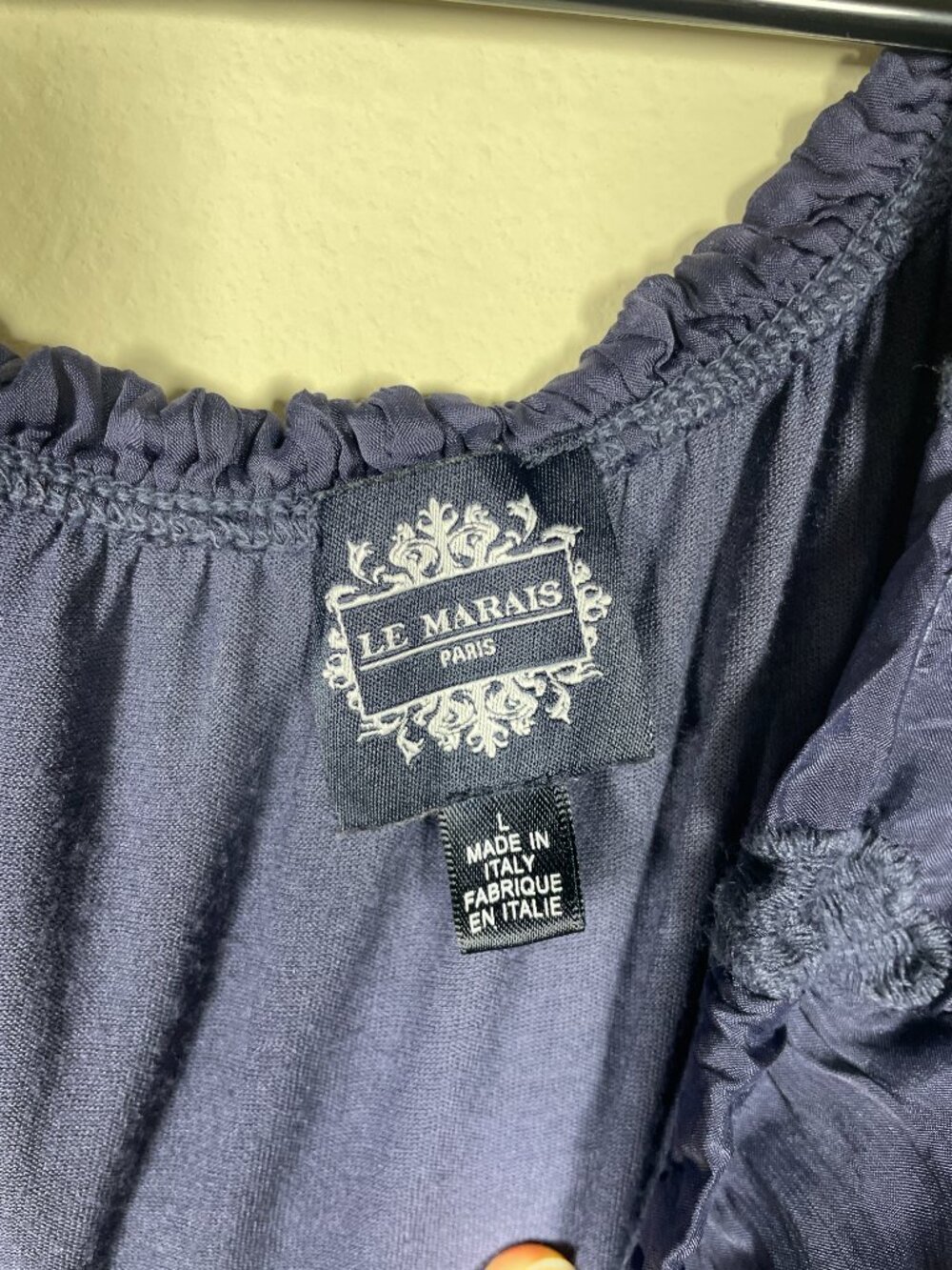 Le Marais Paris 100% Silk Navy Blouse Size L Artsy Bell Sleeve Lace Embroidered! - Picture 3 of 5